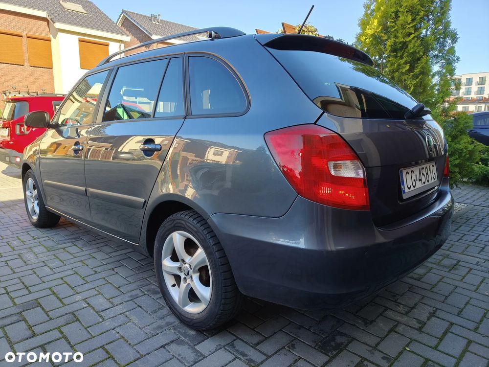 Skoda Fabia 1.2 HTP Active Green tec - 4