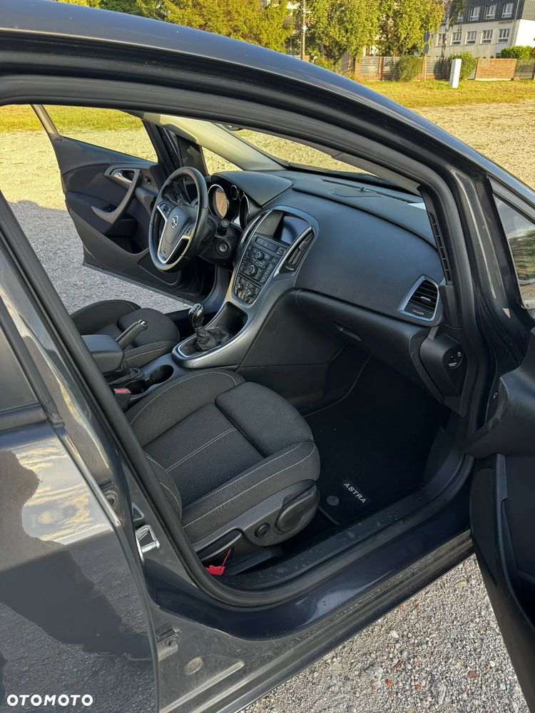 Opel Astra 1.7 CDTI Cosmo S&S - 8