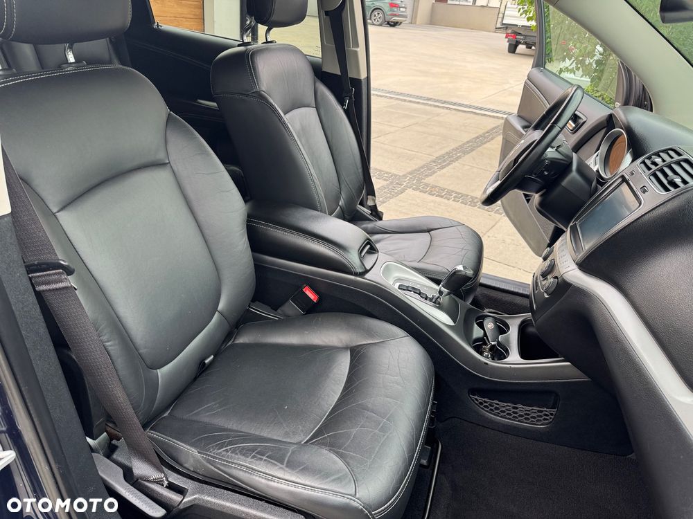 Fiat Freemont 2.0 Multijet 16V DPF Automatik Allrad Lounge - 25