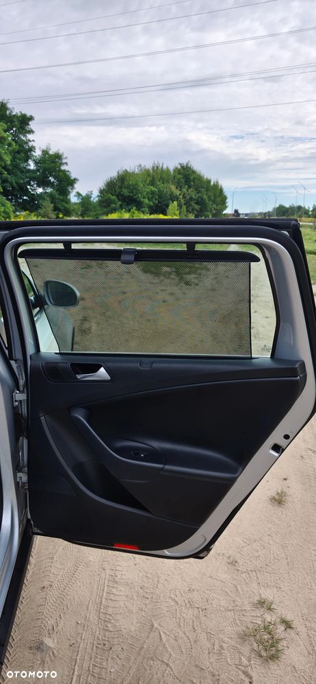 Volkswagen Passat 2.0 TDI Highline - 14