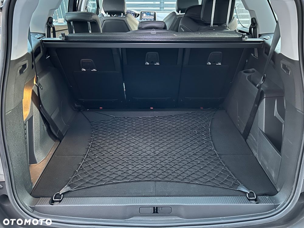 Peugeot 5008 1.5 BlueHDi Allure S&S - 10