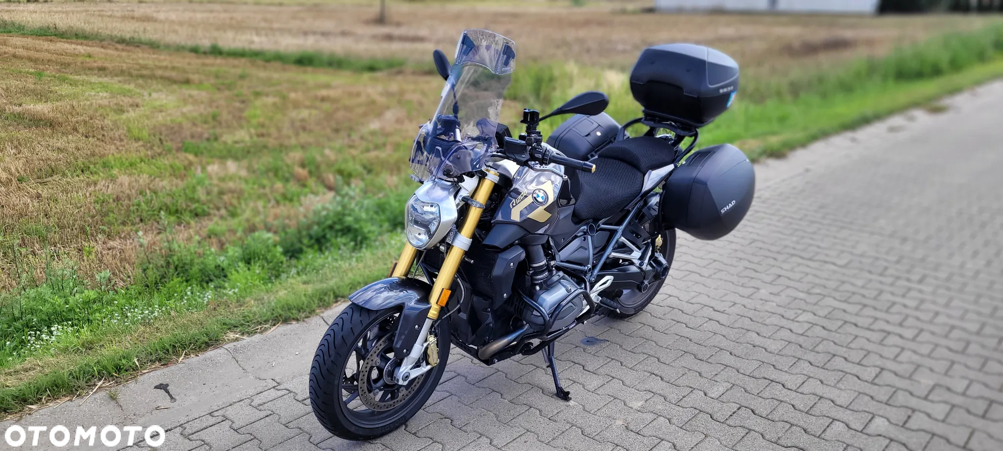 BMW R - 4