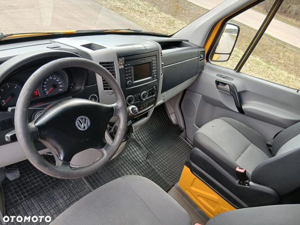 Volkswagen CRAFTER - 8