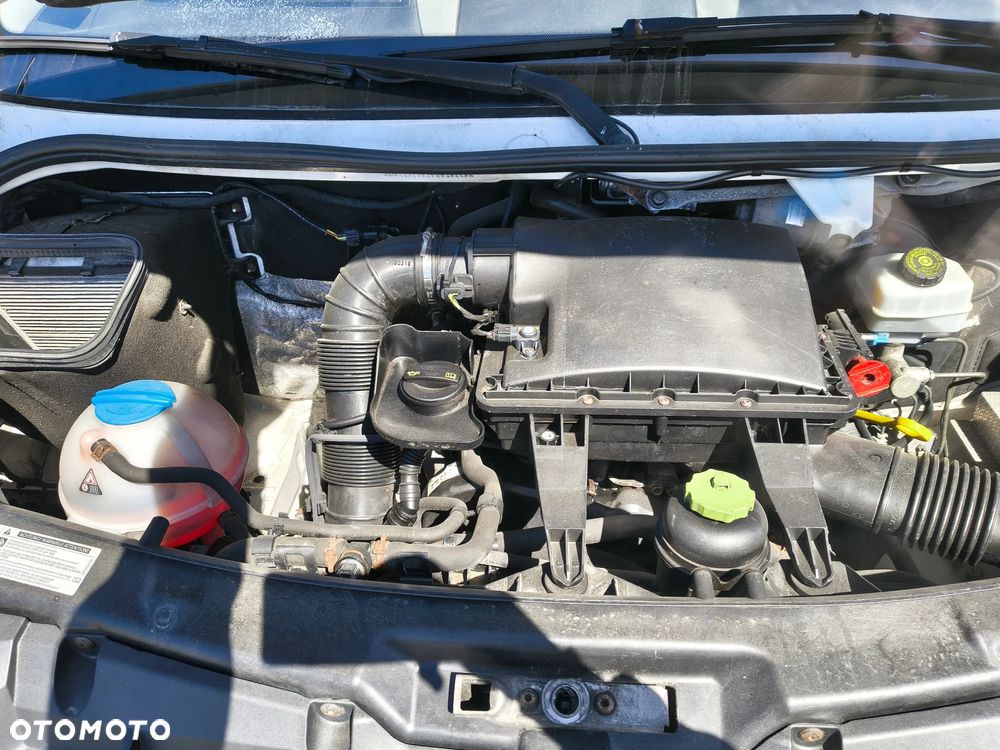 Volkswagen CRAFTER - 8