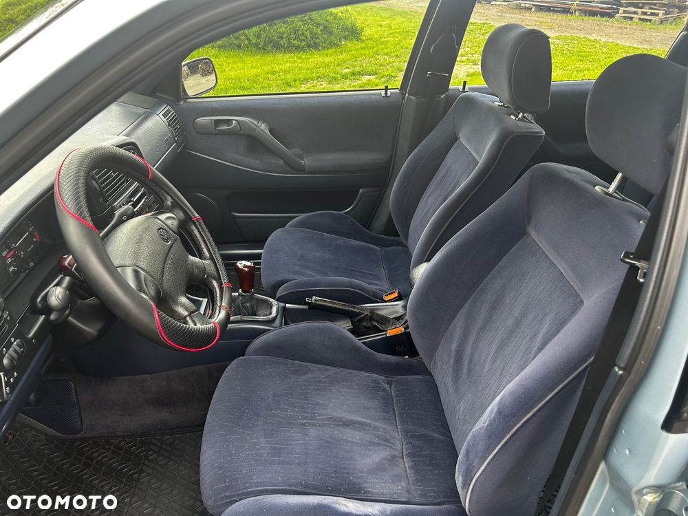 Volkswagen Passat 2.0 GT - 19
