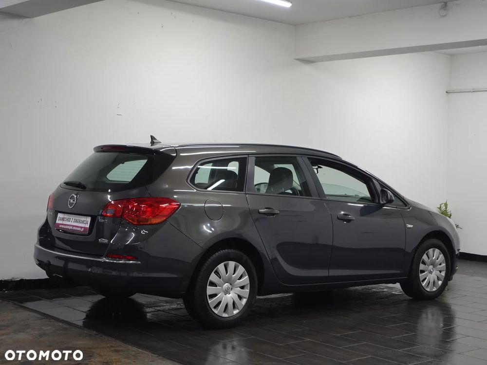 Opel Astra 1.6 D (CDTI) Start/Stop Edition - 8
