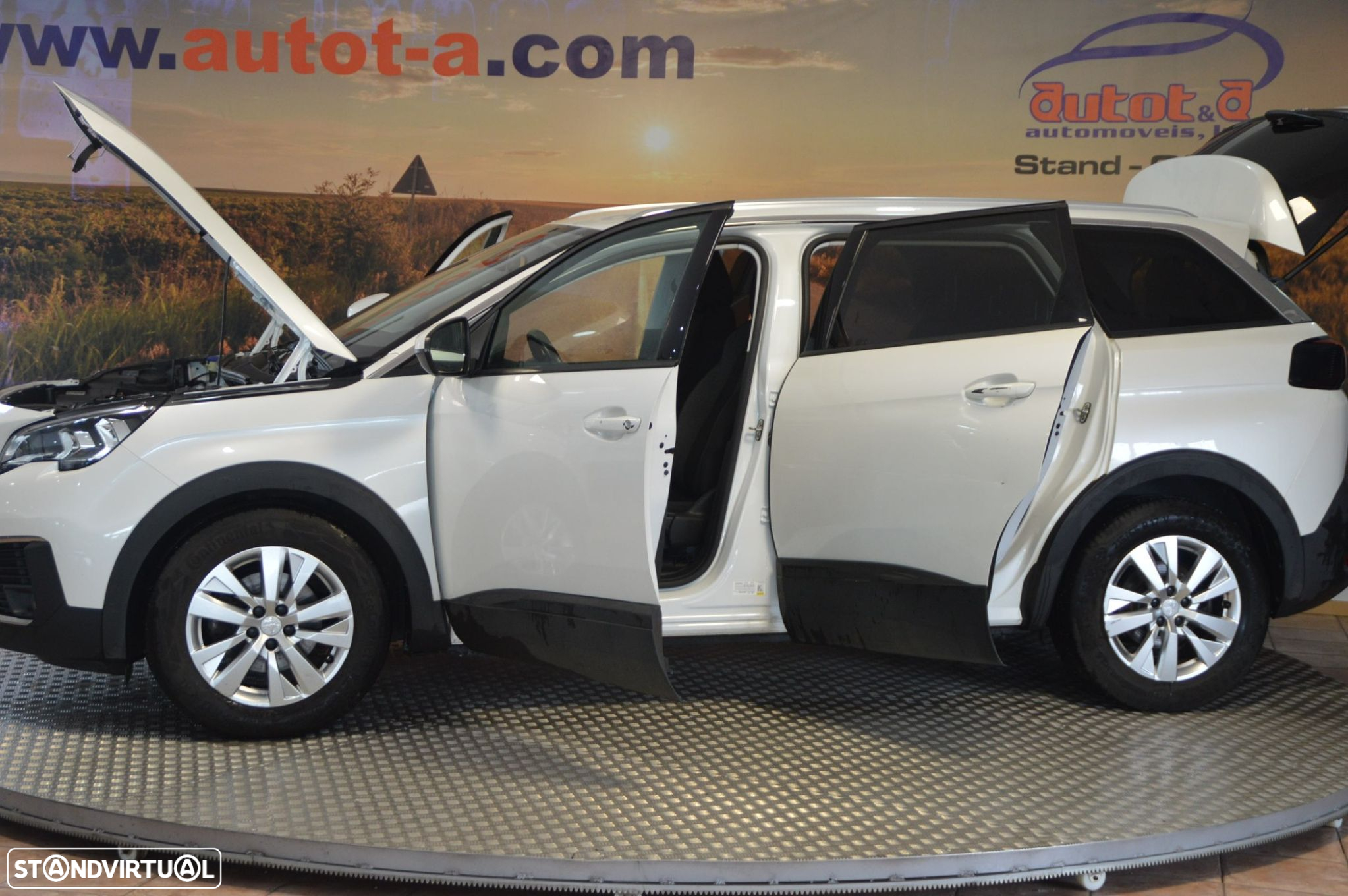 Peugeot 5008 1.2 PureTech Allure EAT6 - 10