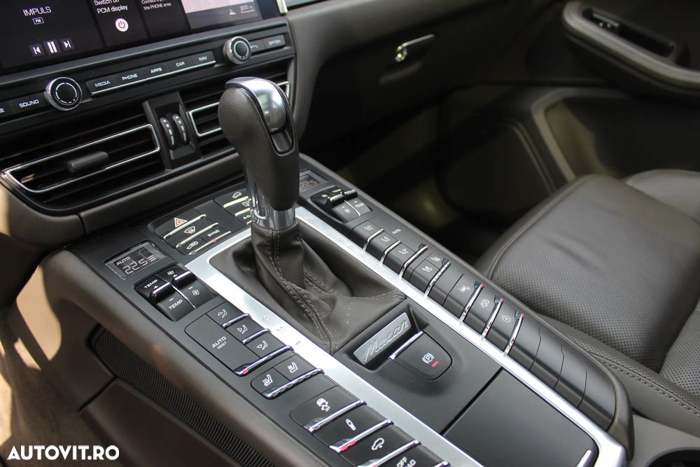 Porsche Macan - 20