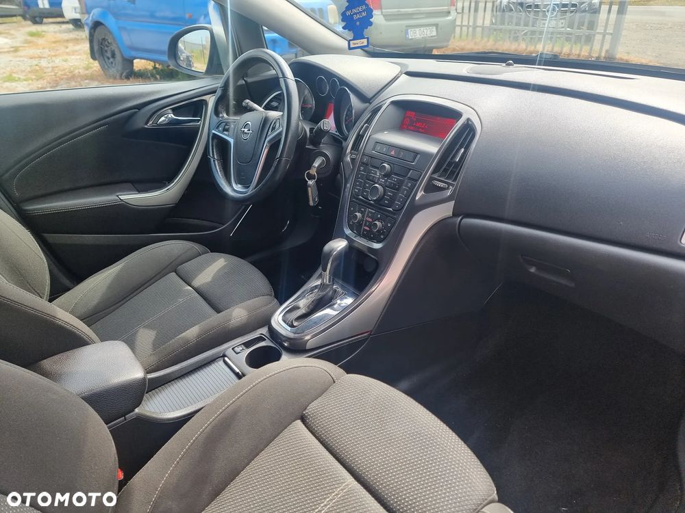 Opel Astra 1.6 Automatik Design Edition - 6