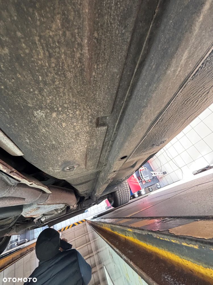 Jaguar XJ Soverign 3.2i - 15