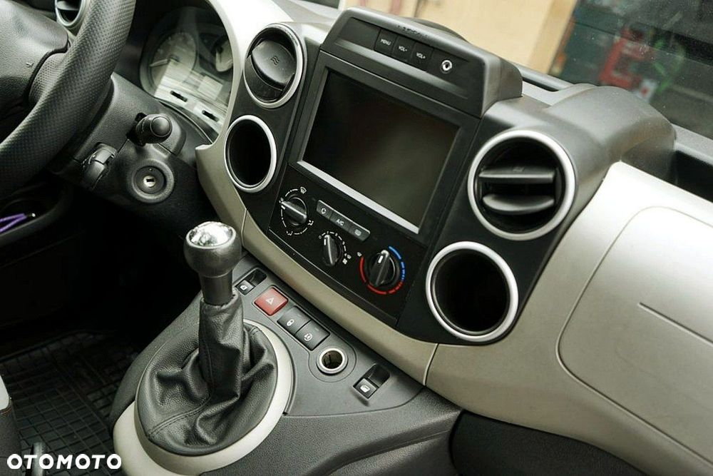 Peugeot Partner - 24