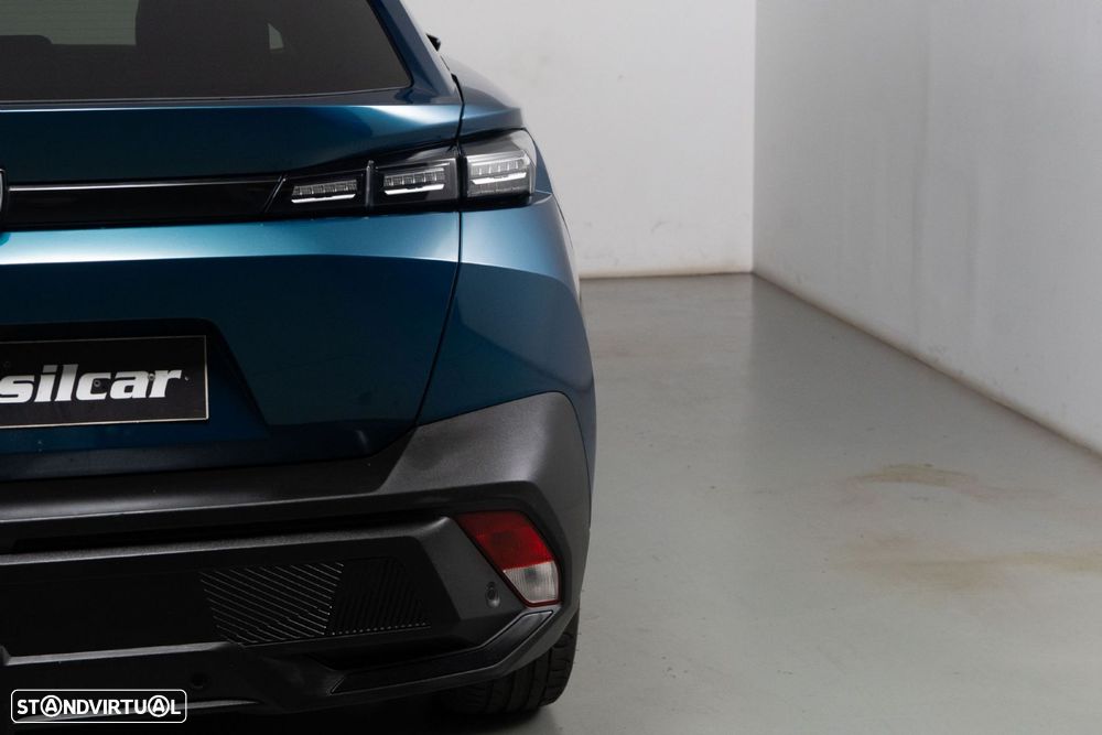 Peugeot 408 1.6 Hybrid Allure Pack e-EAT8 - 22