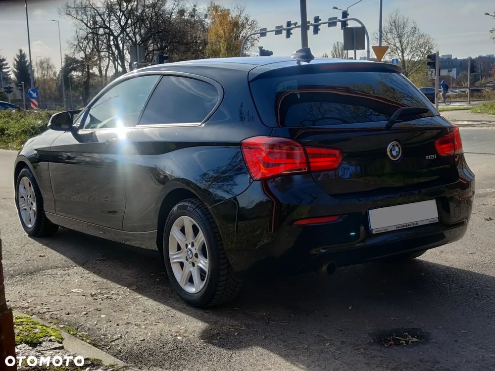 BMW Seria 1 - 13