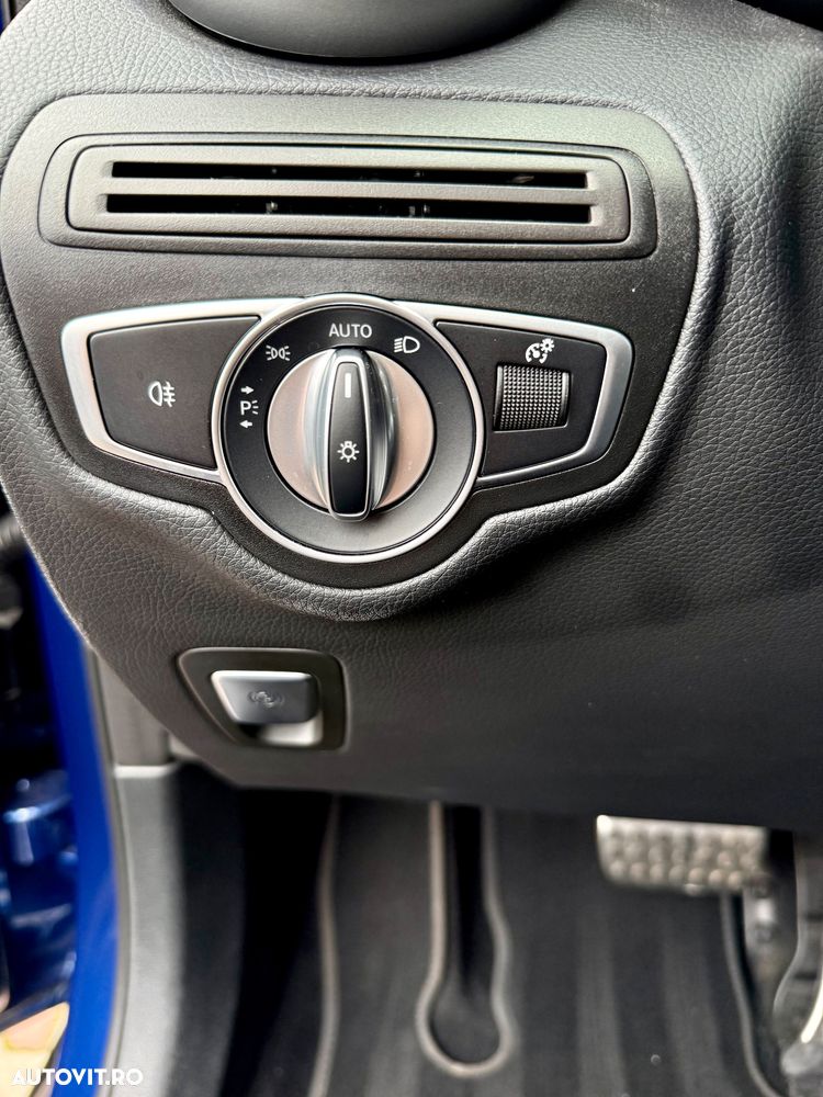 Mercedes-Benz GLC Coupe 300 de 4Matic 9G-TRONIC AMG Line - 19