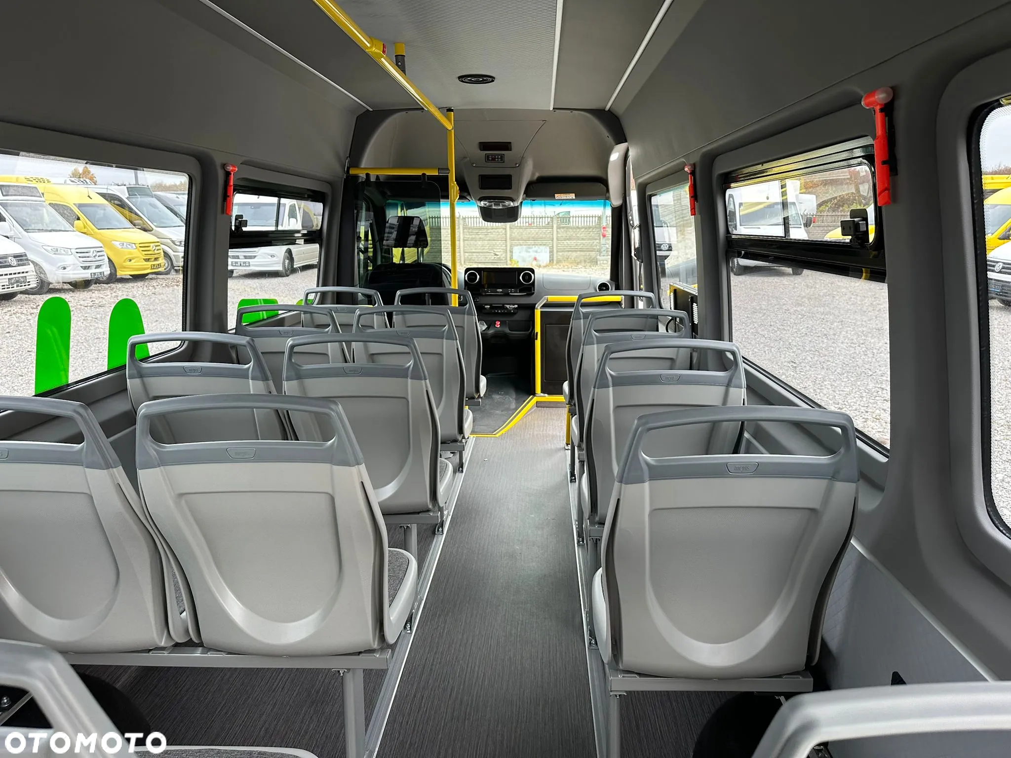 Mercedes-Benz eSprinter - 16