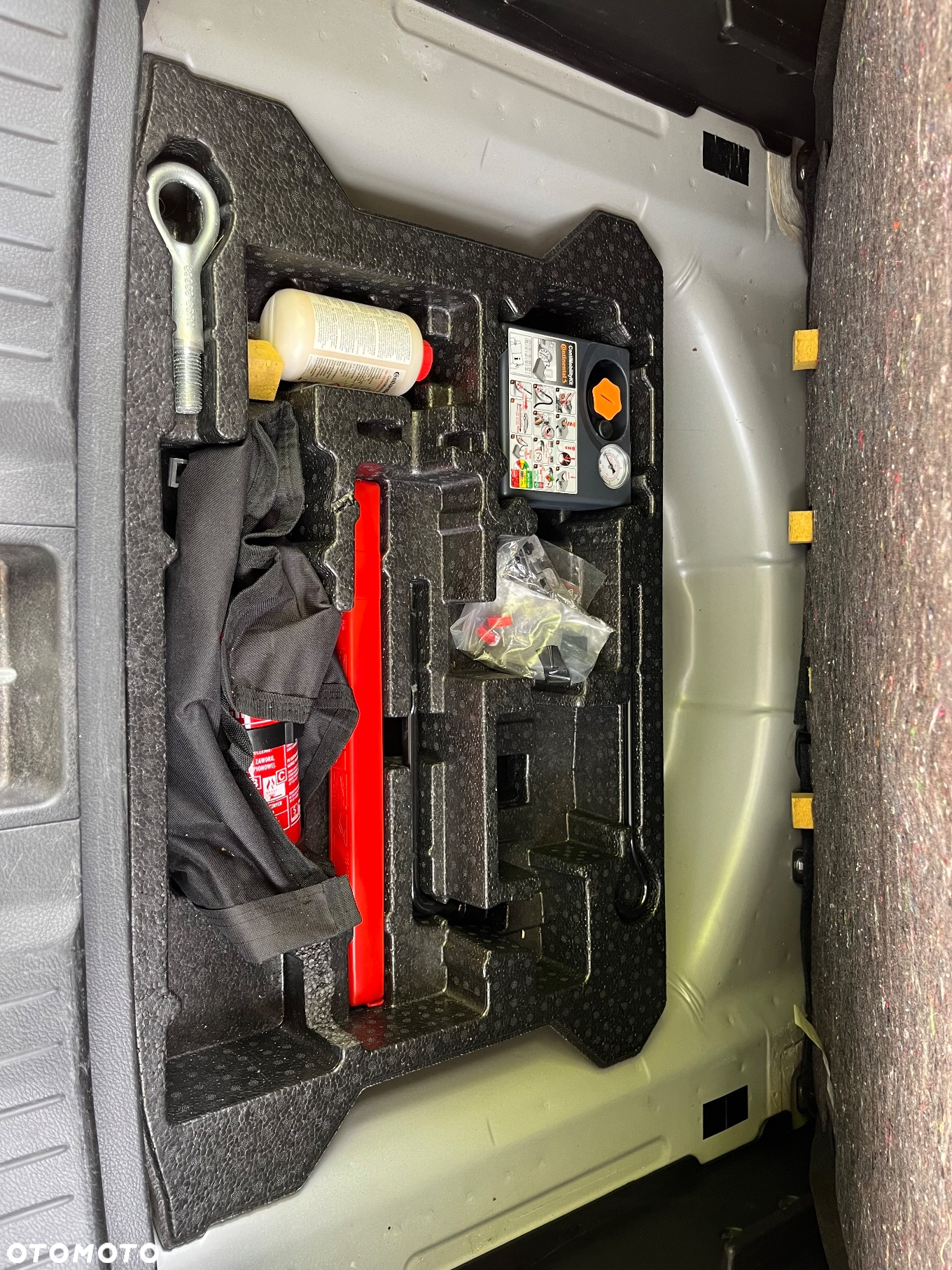 Suzuki Vitara 1.6 Premium 4WD - 24