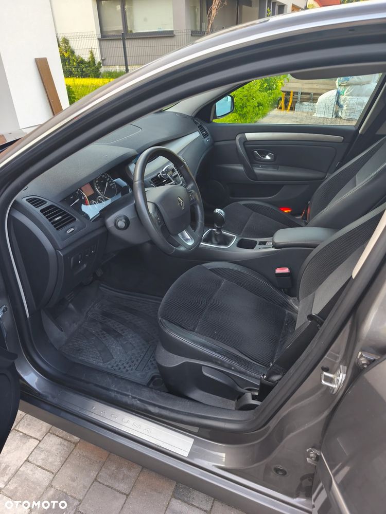 Renault Laguna 2.0 Privilege - 16