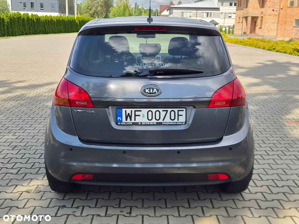 Kia Venga 1.4 L - 28