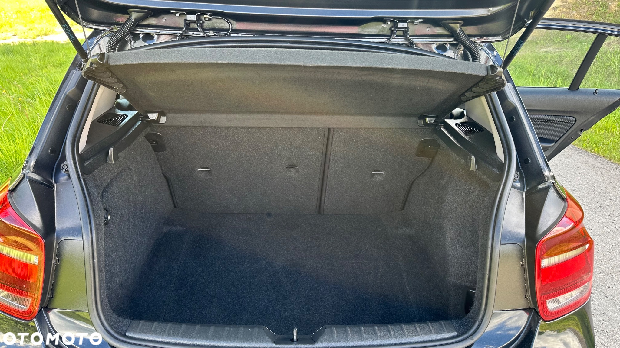BMW Seria 1 116i - 11