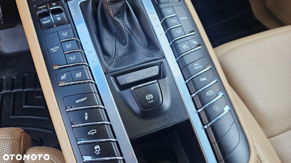 Porsche Macan S PDK - 19