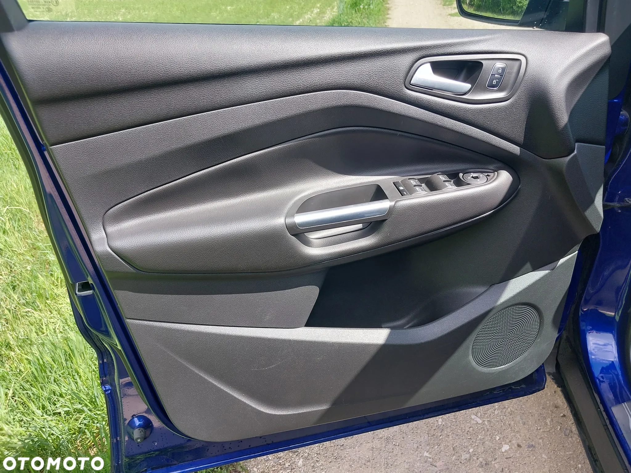 Ford Kuga - 11