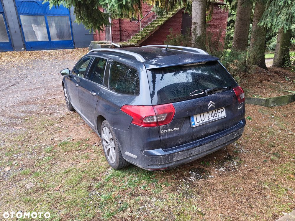 Citroen C5 2011 photo 3