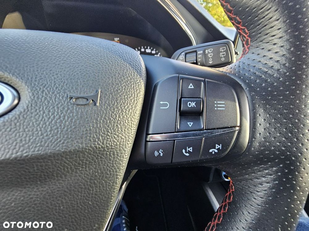 Ford Focus - 35