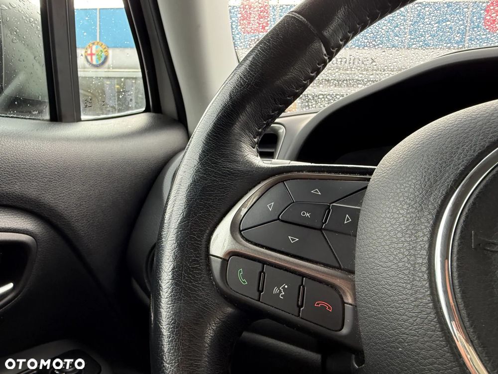 Jeep Renegade - 22