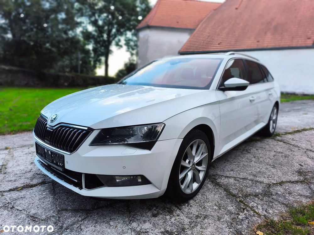 Skoda Superb 2.0 TDI L&K - 1