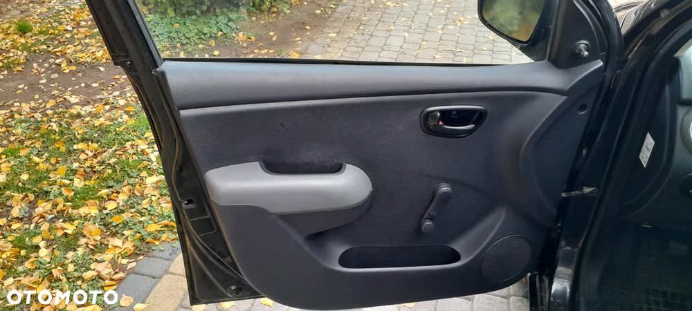 Hyundai i10 1.1 Classic - 9