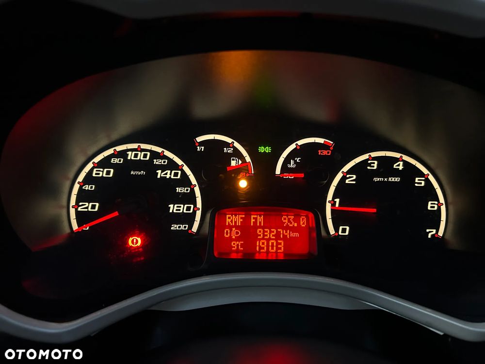 Ford KA 1.2 Titanium (air4) - 9