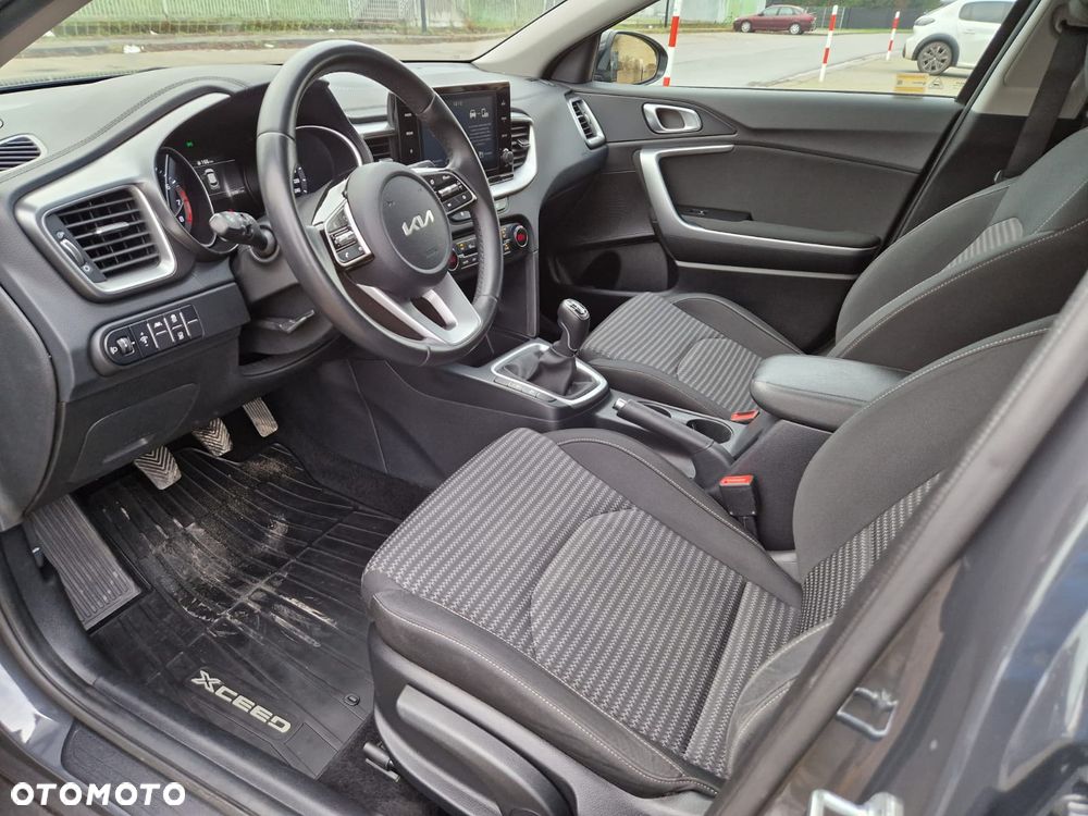 Kia XCeed 1.5 T-GDI M - 20
