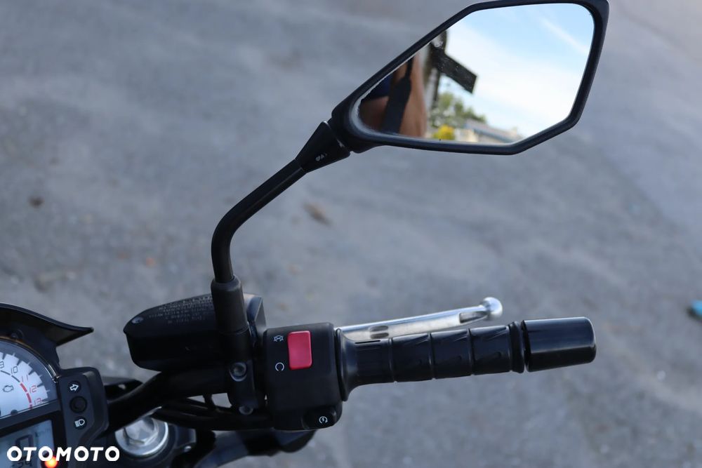 Kawasaki ER - 10