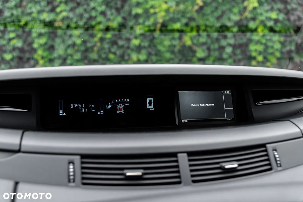 Renault Espace 2.0 Dynamique - 32