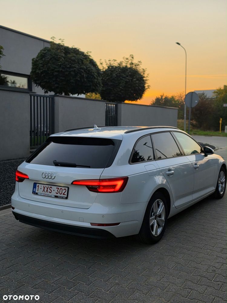 Audi A4 Avant 2.0 TDI ultra S tronic sport - 6