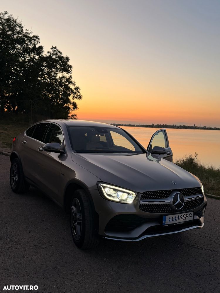 Mercedes-Benz GLC Coupe 300 4MATIC MHEV - 19