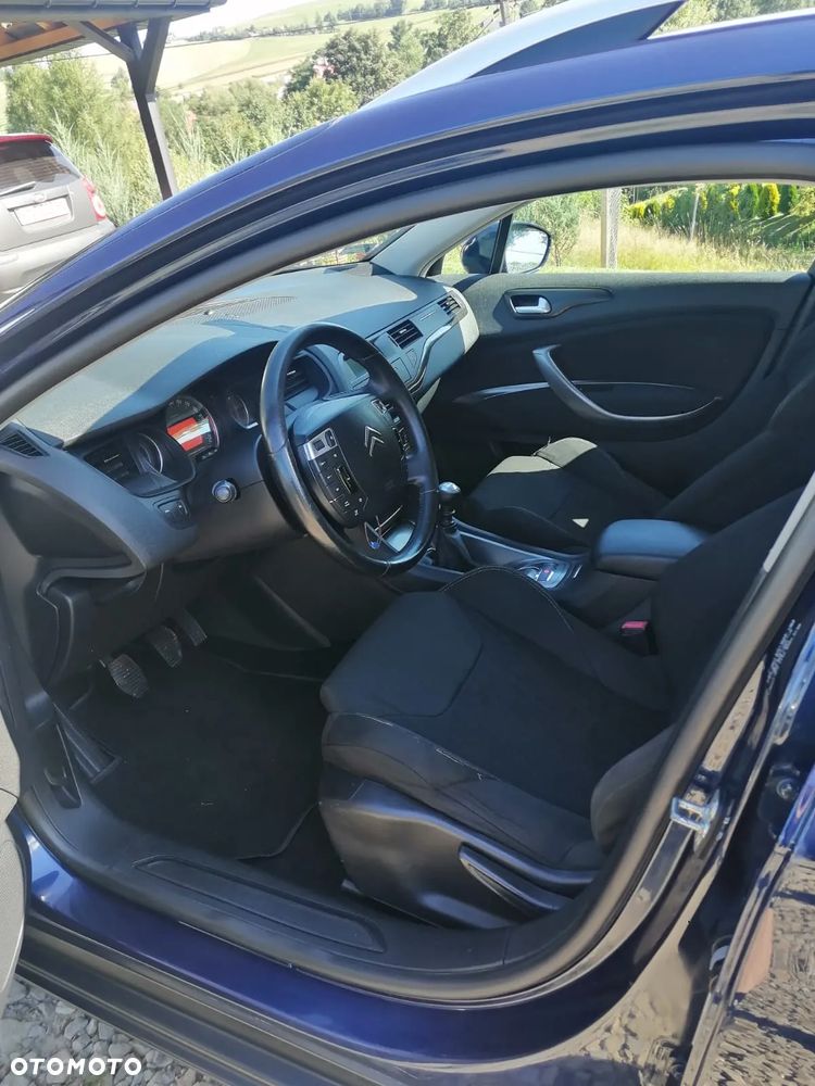 Citroën C5 2.0 HDi Confort - 16
