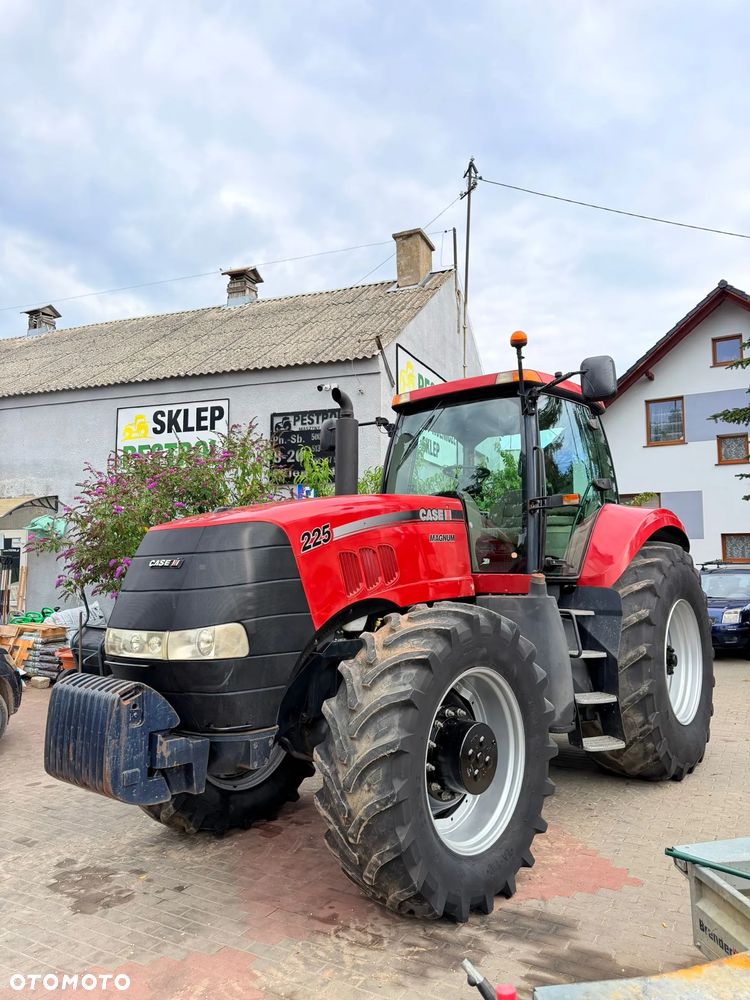 Case IH Magnum 225 - 7