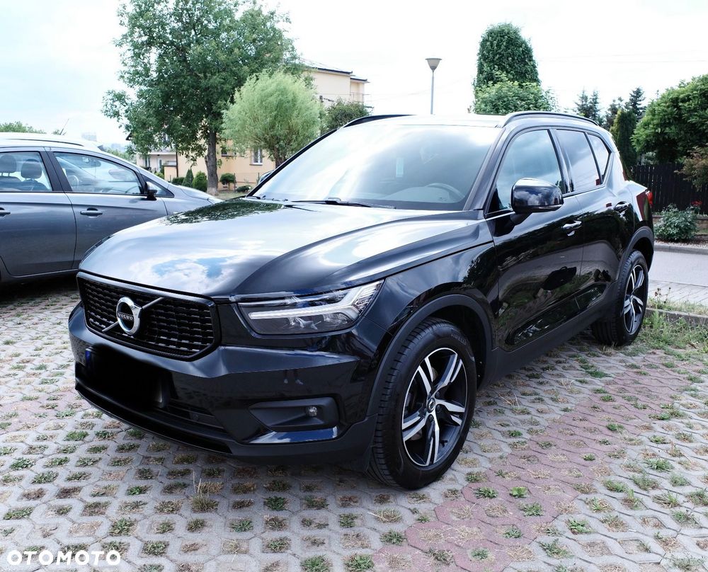 Volvo XC 40 B4 B AWD R-Design - 1