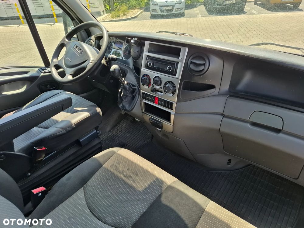 Iveco DAILY - 17