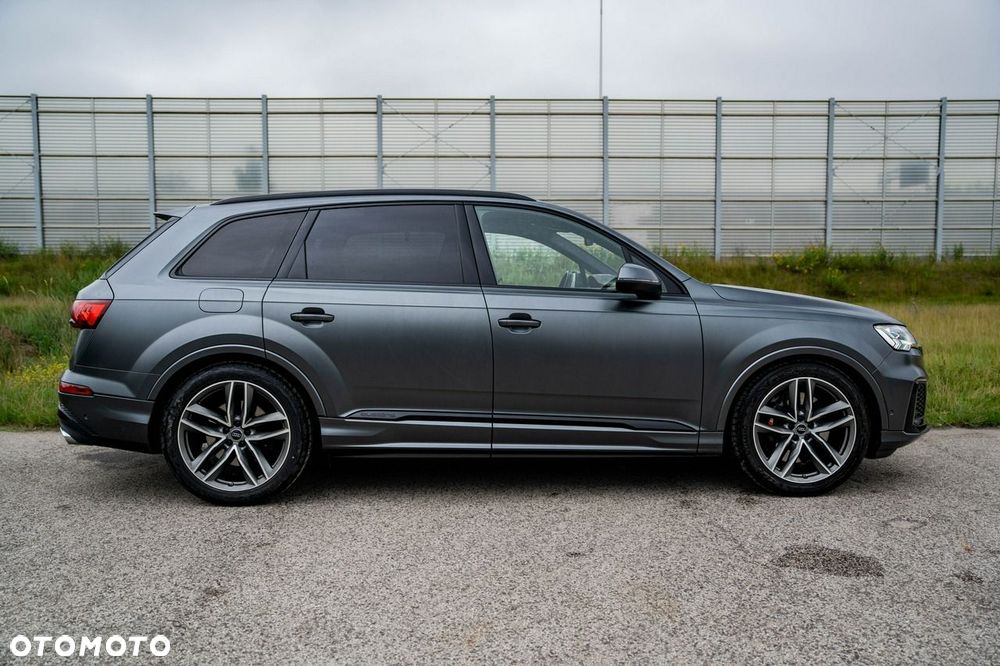 Audi SQ7 - 8