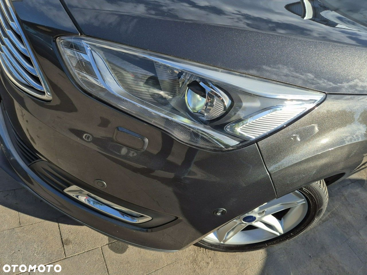 Ford Grand C-MAX 1.5 EcoBoost Start-Stopp-System Titanium - 9