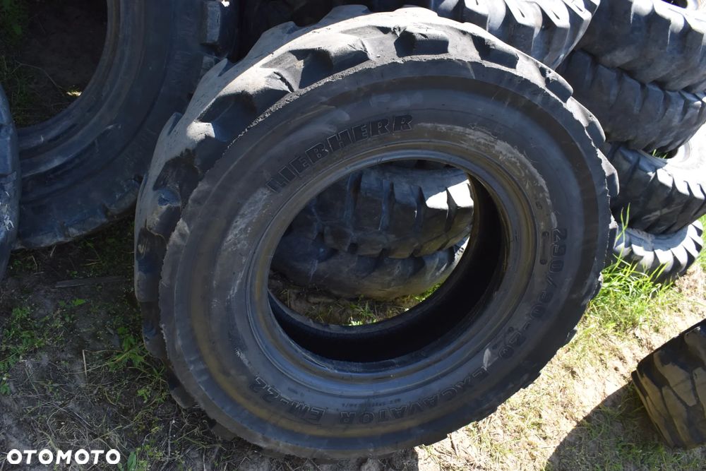 Opony bliźniaki Liebherr Excavator EM-22 290/90-20 290/90 R20 - 17