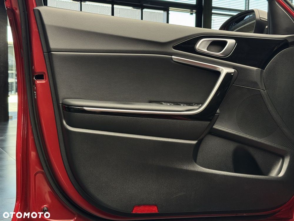 Kia ProCeed 1.5 T-GDI GT Line DCT - 14