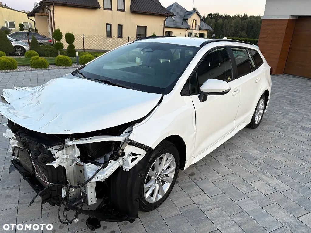 Toyota Corolla - 1