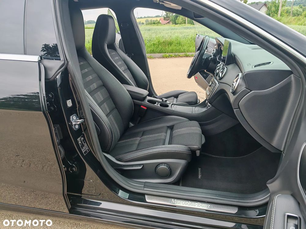 Mercedes-Benz CLA - 19