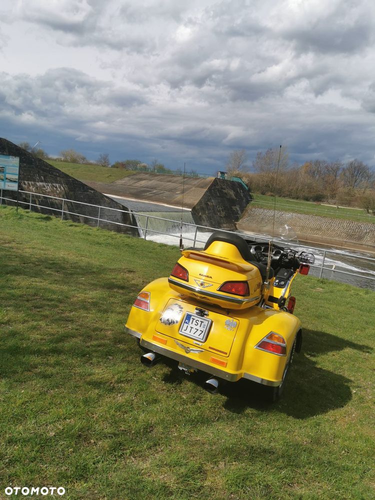 Honda GL - 10