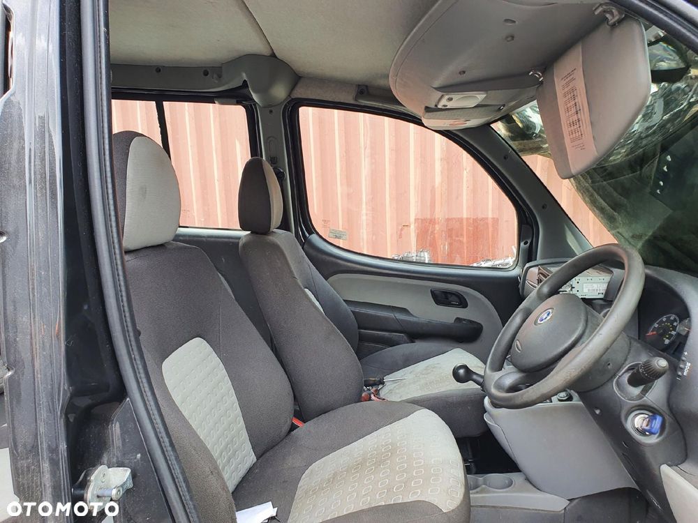 Fiat Doblo lift FOTELE KOMPLET FOTELI PRZEKŁADKA - 2