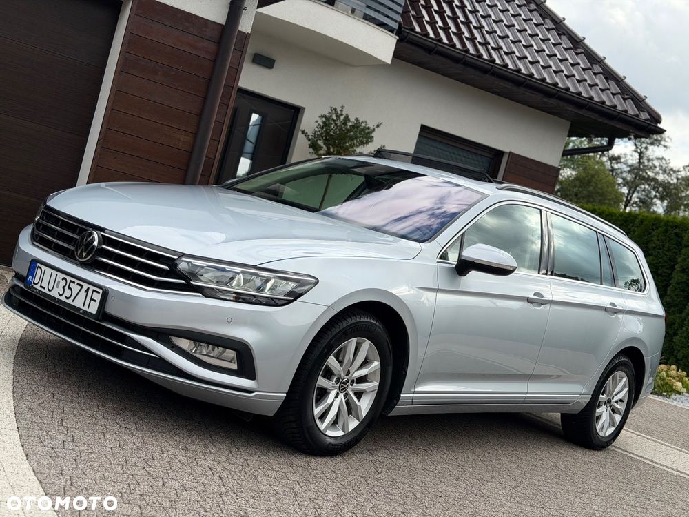 Volkswagen Passat 1.5 TSI EVO Elegance DSG - 4