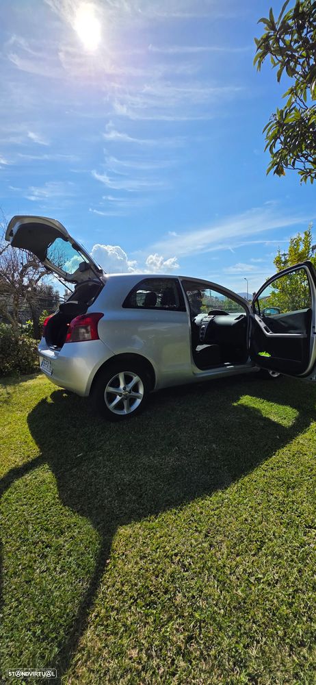 Toyota Yaris 1.4 D-4D AC Manual - 6